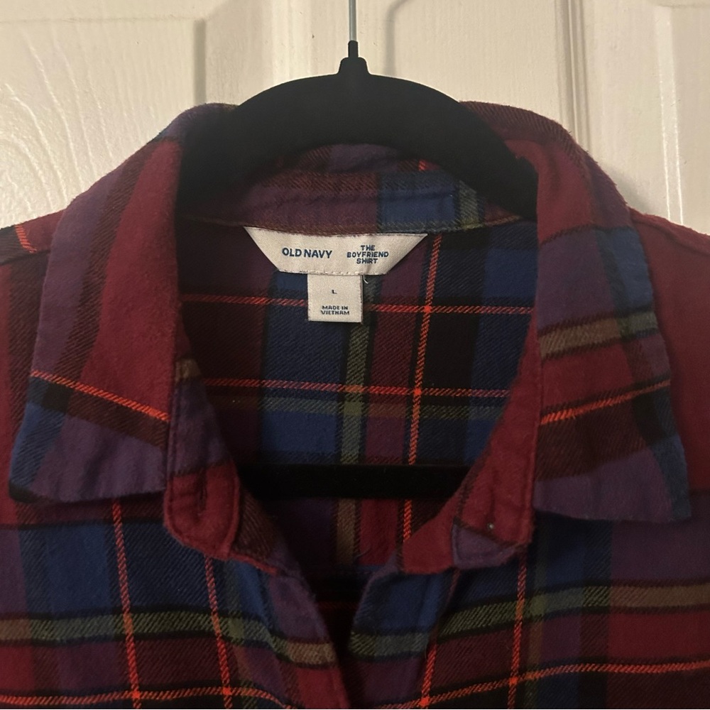 Old Navy Red Plaid Long Sleeve Button Down Boyfriend Shirt - Picture 2 of 5